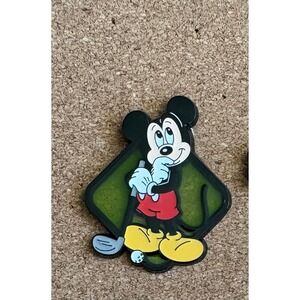 Disney Mickey and Friends Golfing Pin- Mickey